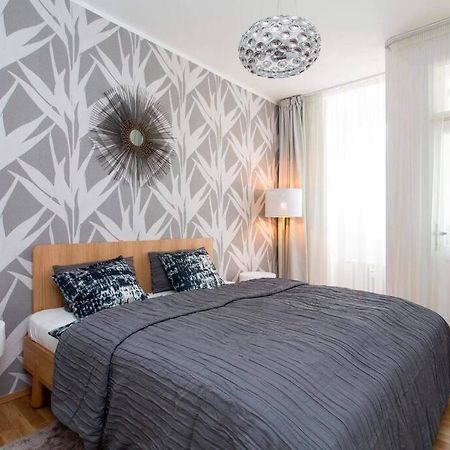 Friendly Private Room In The Sharing Flat Praga Exterior foto