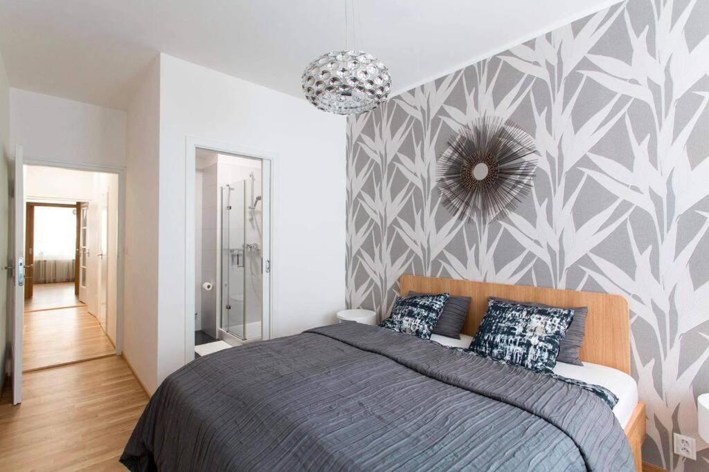 Friendly Private Room In The Sharing Flat Praga Exterior foto